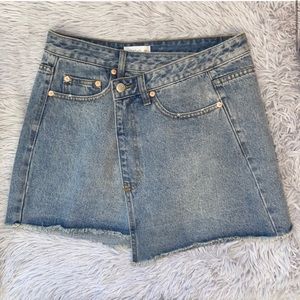 Medium Vestique off the rails skirt